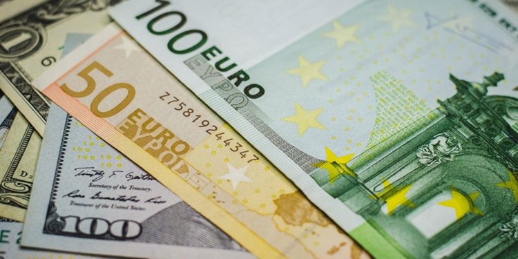 Serbest piyasada döviz açılış fiyatları