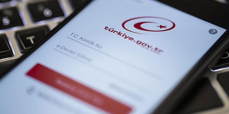 Türkiye’nin e-devlet çalışmaları dikkat çekti 21 sıra yükseldi